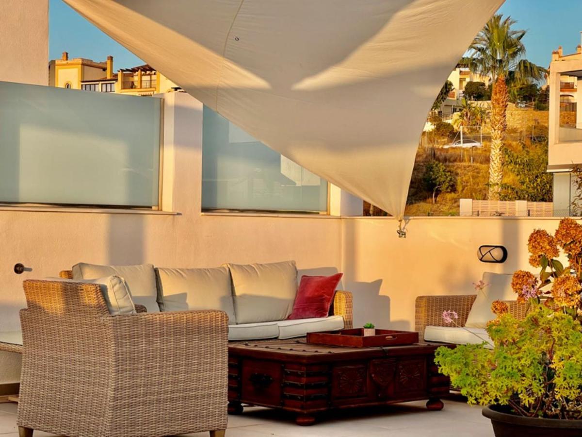 Baviera Hills Holiday Apartment Caleta De Velez Zewnętrze zdjęcie